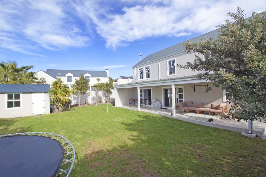 3 Bedroom Property for Sale in Bluewater Estate Western Cape